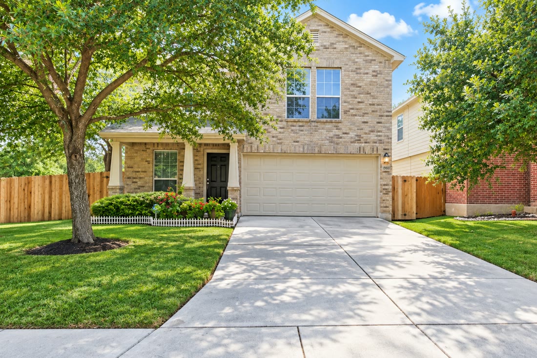 Roseangel — home sold by Silvia Real Estate